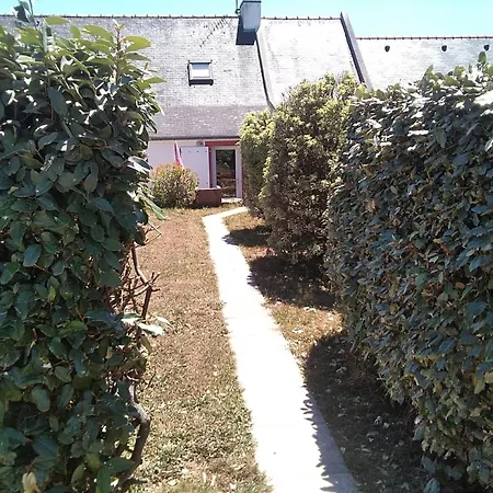 Проживание в семье Une Chambre Chez L'Habitant